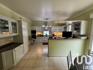  Maison  vendre 7 pices 273 m