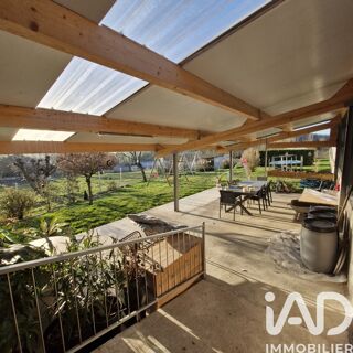  Maison � vendre 8 pi�ces 234 m�