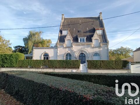   Vente Demeure 12 pi�ces Maison - 12 pi�ce(s) - 300 m�