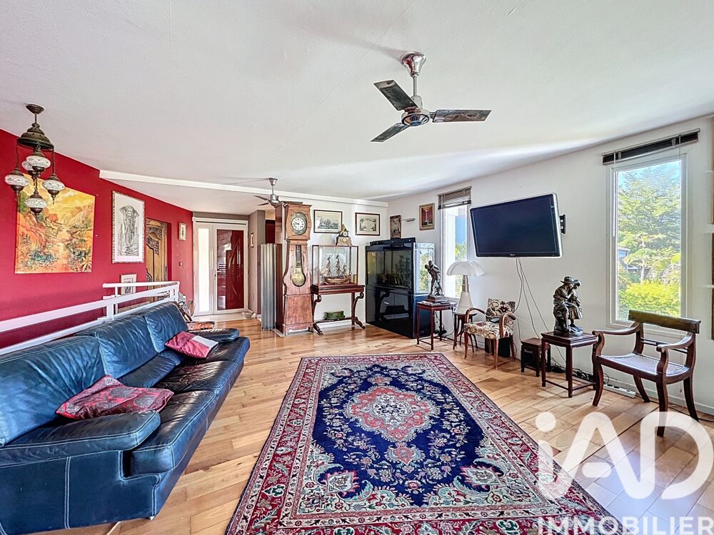 � vendre  Maison Saint-Pierre (97410)