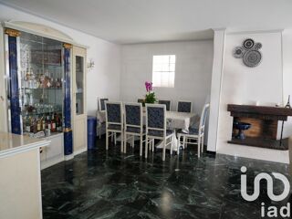  Maison � vendre 9 pi�ces 220 m�