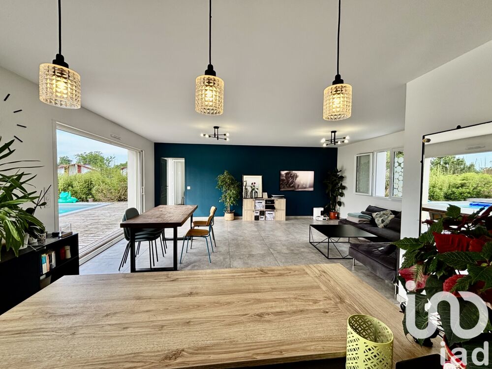  vendre  Maison Bassussarry (64200)