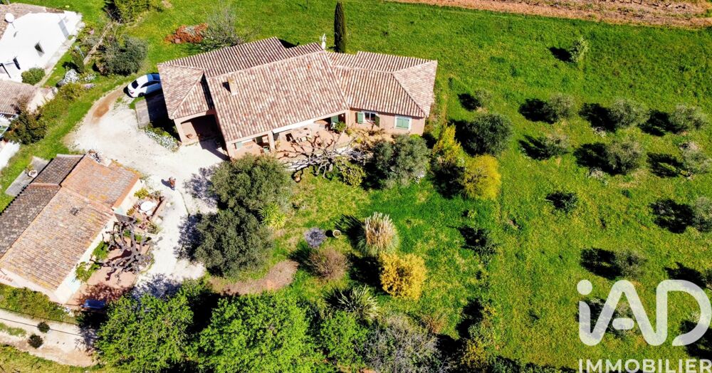 � vendre  Maison Saint-Cyr-sur-Mer (83270)