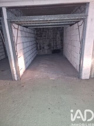  Parking / Garage � vendre 12 m�