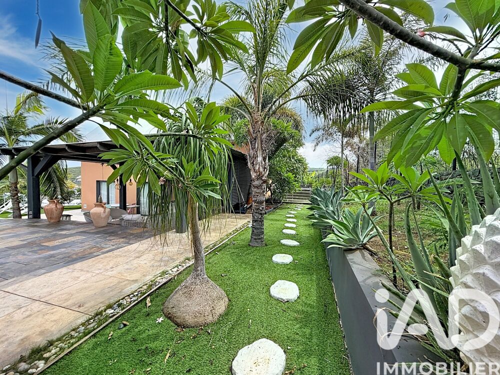 � vendre  Maison Saint-Gilles Les Bains (97434)