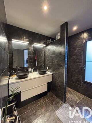  Maison  vendre 6 pices 134 m