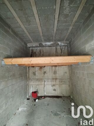  Parking / Garage  vendre 15 m