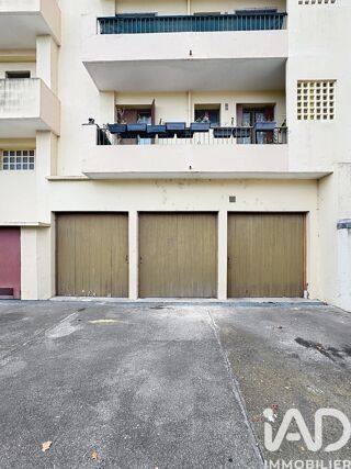  Parking / Garage � vendre 12 m�