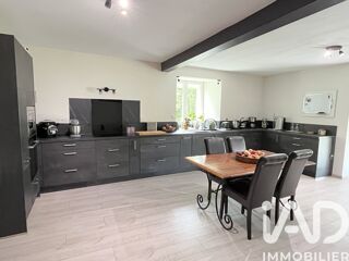  Maison � vendre 7 pi�ces 220 m�