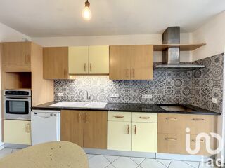  Appartement � vendre 4 pi�ces 121 m�