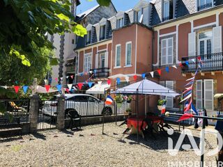  Maison  vendre 15 + pices 368 m