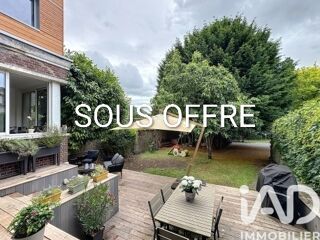  Maison � vendre 8 pi�ces 234 m�