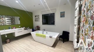  Maison � vendre 5 pi�ces 230 m�