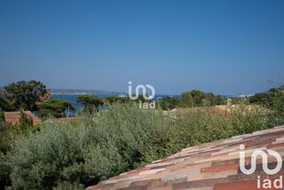  Maison � vendre 6 pi�ces 220 m�