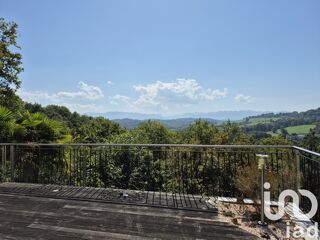  Maison  vendre 5 pices 135 m