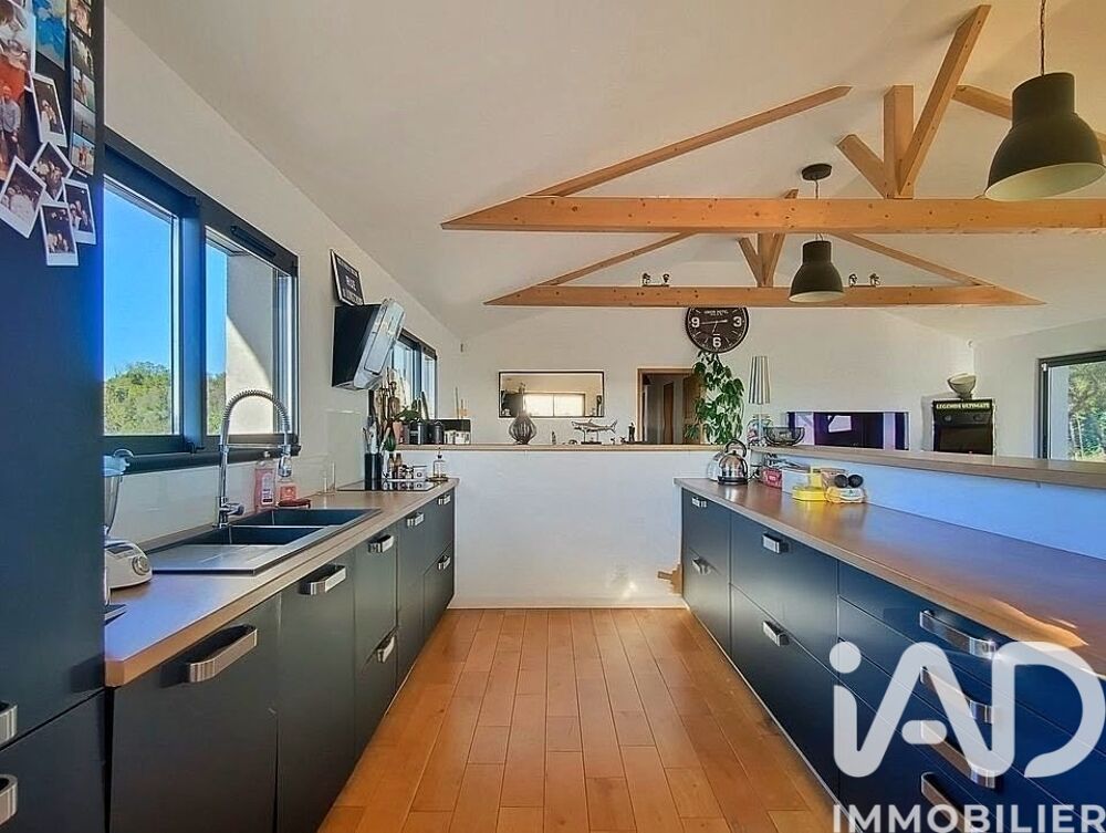 � vendre  Villa Castelnau-de-Guers (34120)