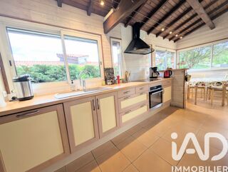  Maison � vendre 15 + pi�ces 165 m�