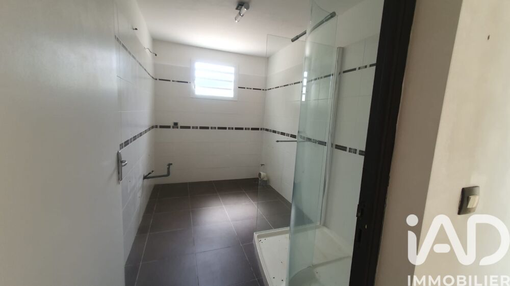 � vendre  Maison Sainte-Anne (97180)