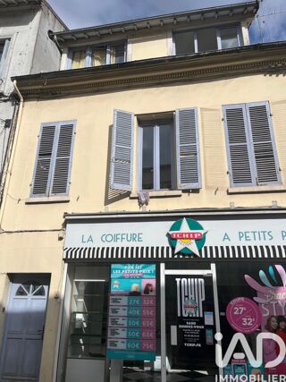  Immeuble � vendre 210 m�