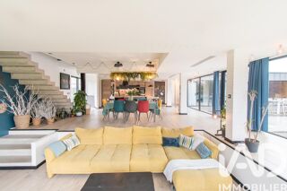  Villa � vendre 9 pi�ces 232 m�