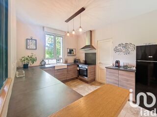  Maison � vendre 8 pi�ces 232 m�