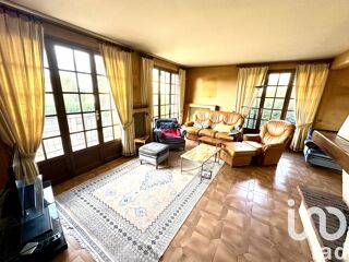  Maison  vendre 8 pices 130 m