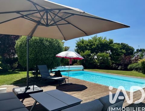   Vente Maison traditionnelle 7 pi�ces Maison - 7 pi�ce(s) - 173 m�