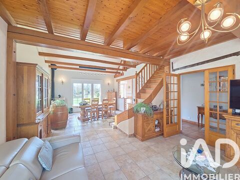   Vente Maison traditionnelle 5 pi�ces Maison - 5 pi�ce(s) - 160 m�