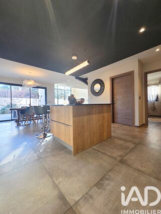  Villa � vendre 5 pi�ces 160 m�