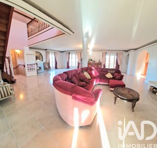  Maison � vendre 8 pi�ces 250 m�