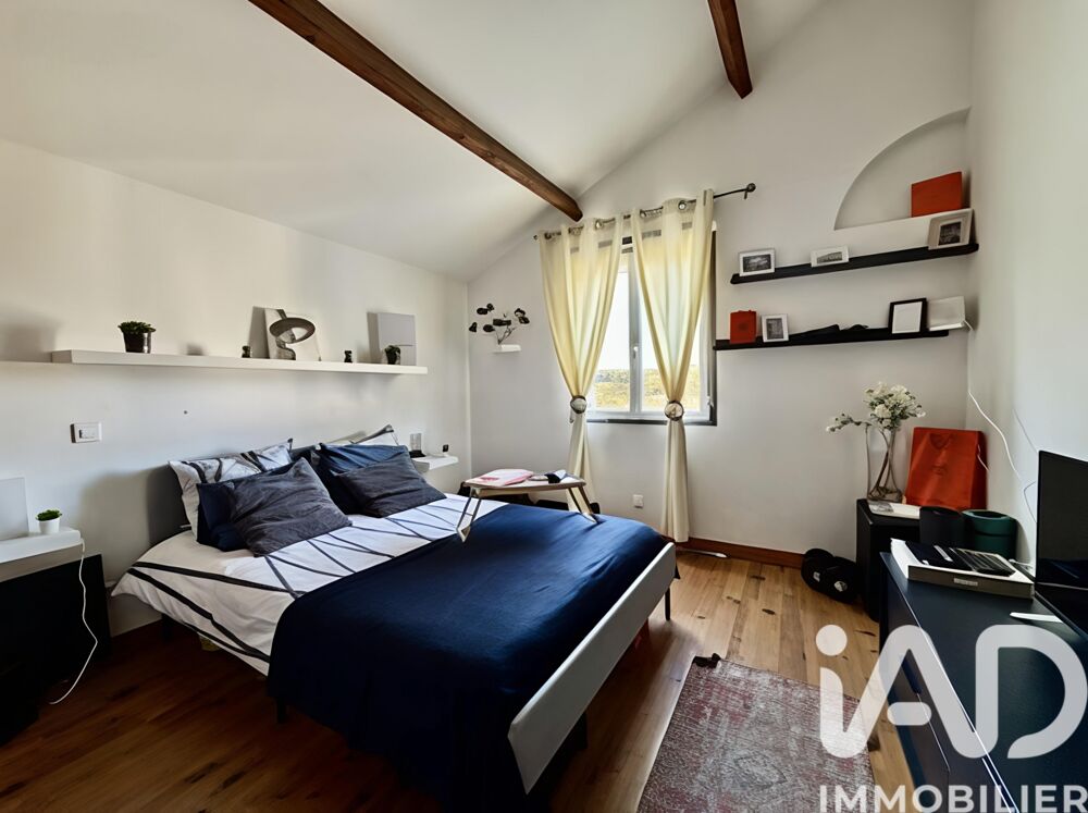 � vendre  Maison Saint-Laurent-d'Aigouze (30220)