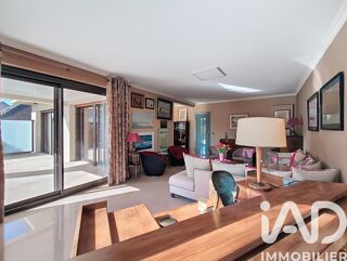  Maison � vendre 9 pi�ces 222 m�