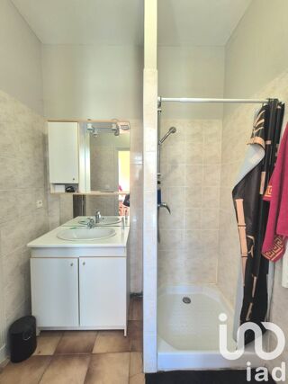  Immeuble � vendre 180 m�