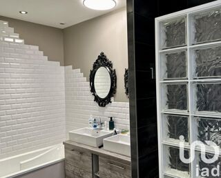  Appartement � vendre 3 pi�ces 154 m�