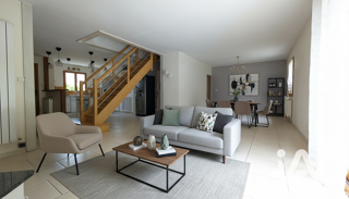  Maison � vendre 7 pi�ces 165 m�