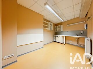  Immeuble � vendre 244 m�