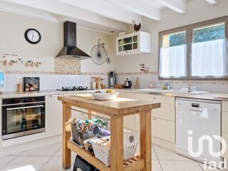  Maison  vendre 7 pices 200 m