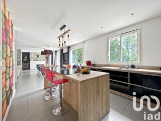  Maison  vendre 7 pices 197 m