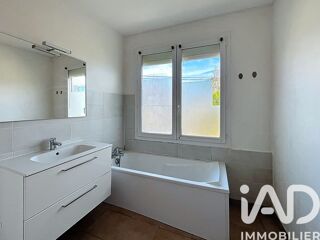  Immeuble � vendre 131 m�