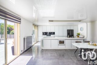  Maison � vendre 7 pi�ces 294 m�