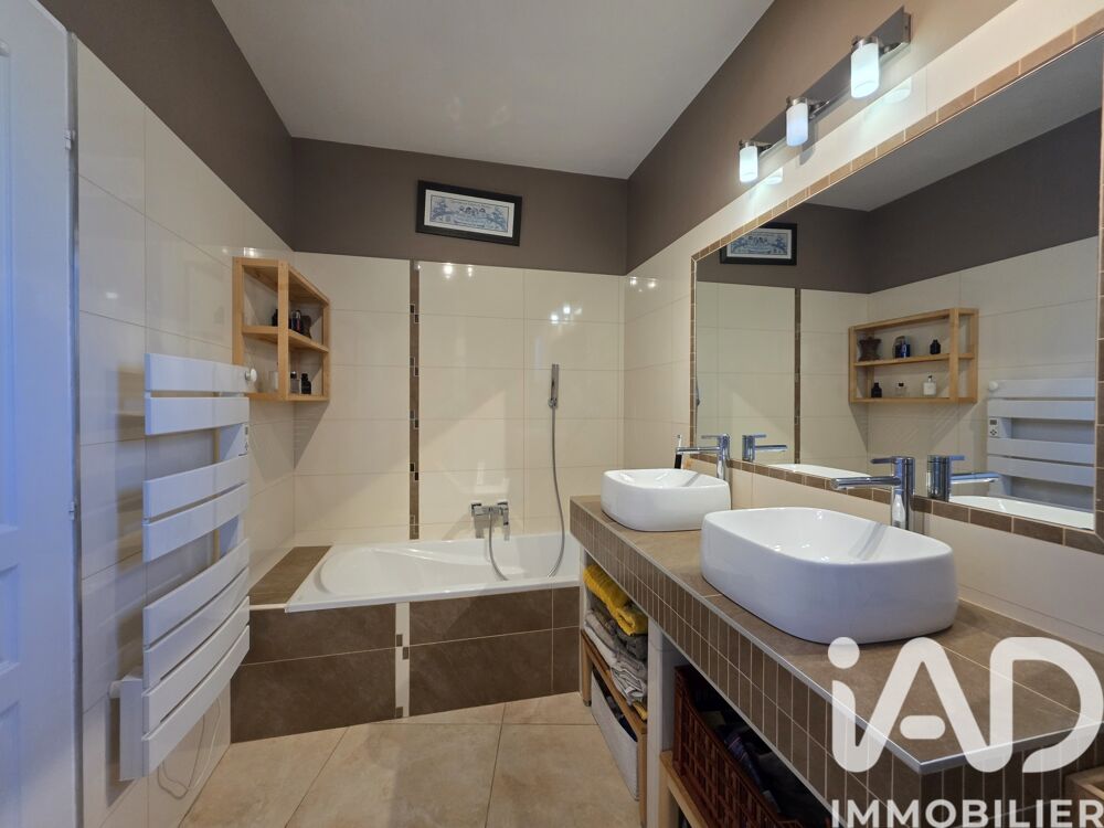 � vendre  Maison Roquebrune-sur-Argens (83520)