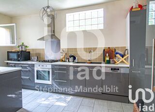  Maison  vendre 8 pices 140 m