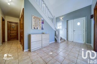  Maison � vendre 7 pi�ces 248 m�