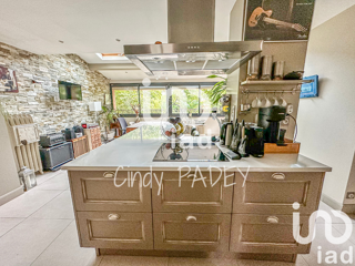  Maison � vendre 9 pi�ces 220 m�