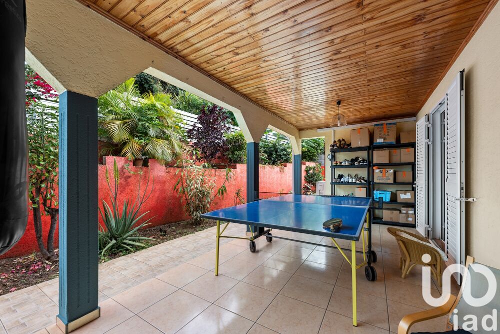 � vendre  Maison L' �tang-Sal� (97427)