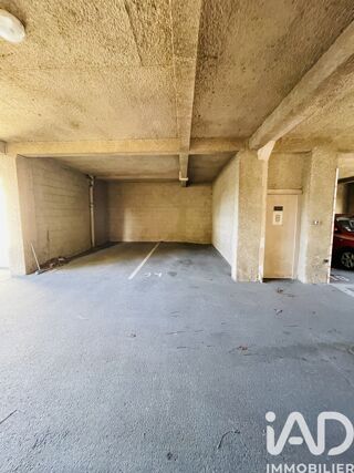  Parking / Garage � vendre 17 m�