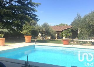  Villa  vendre 5 pices 190 m Nmes