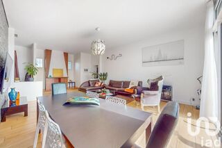  Maison  vendre 9 pices 223 m