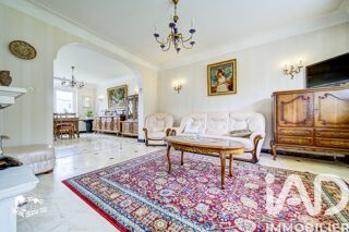  Maison � vendre 8 pi�ces 242 m�