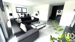  Villa  vendre 5 pices 143 m